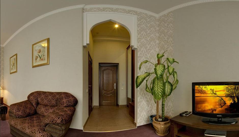 Four Rooms Mini-Hotel Jarkov Habitación foto